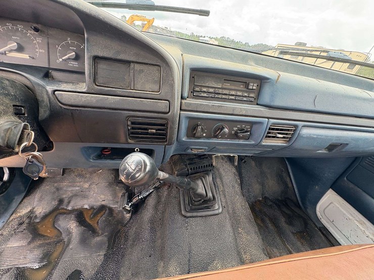 1996-ford-f350-image-13