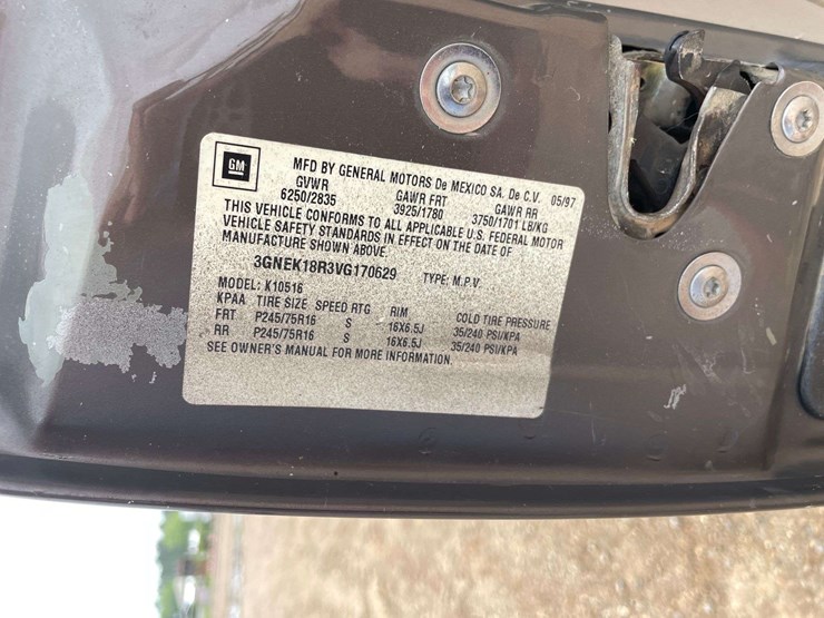 1997-chevrolet-tahoe-image-27