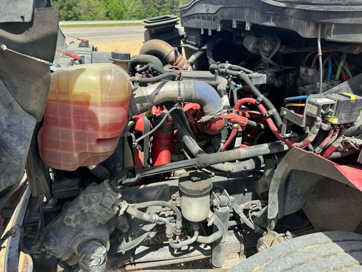 2016-international-durastar-4300-image-15