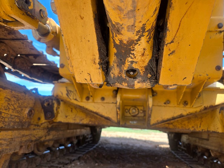 2001-caterpillar-953c-image-95