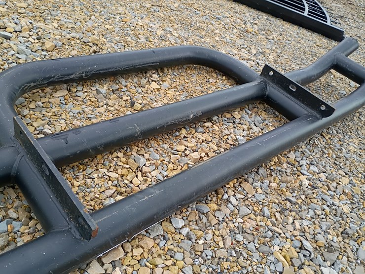 #21837-•-bull-bar-for-semi-image-6