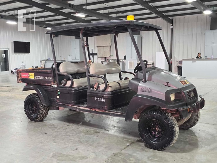 club-car-carryall-1700-image-2