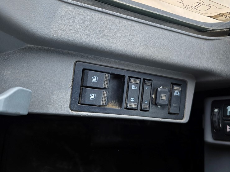 #22592-•-2019-mack-anthem-sleeper-truck-image-69