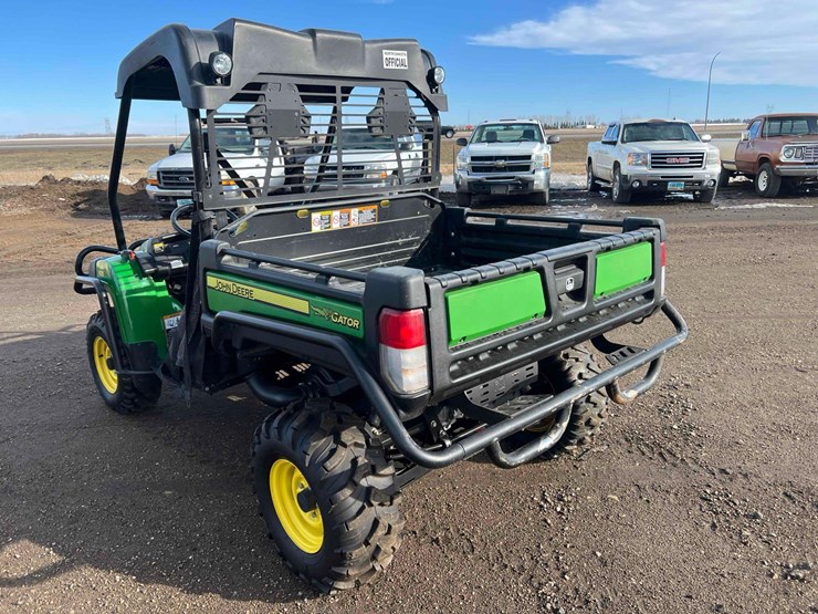 2015-john-deere-gator-image-7