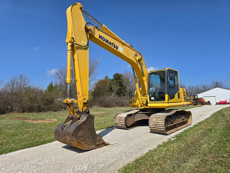 2013-komatsu-pc160-lc-image-2