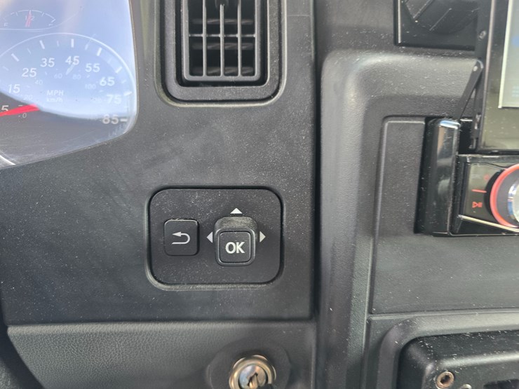 2021-international-mv607-image-76