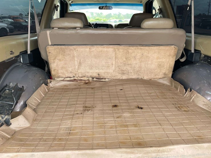 1997-chevrolet-tahoe-image-15