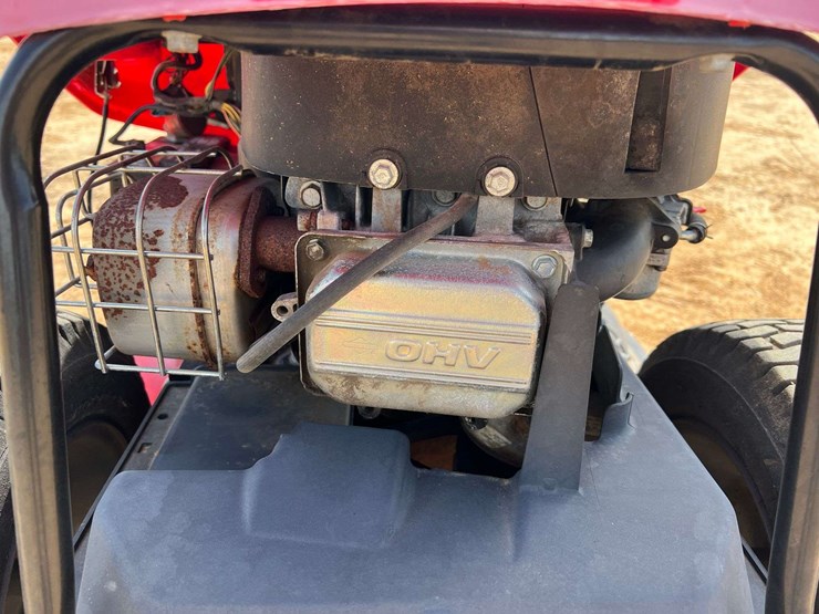 craftsman-r110-30"-riding-lawn-mower-image-17