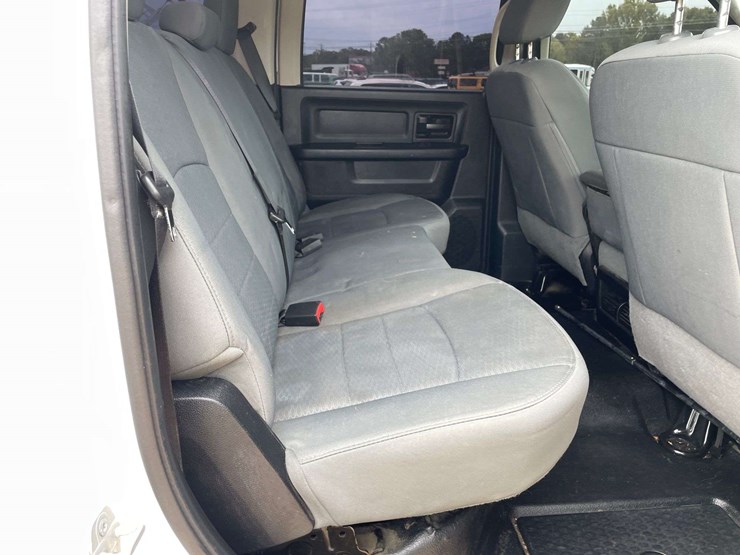 2014-dodge-ram-2500-image-16