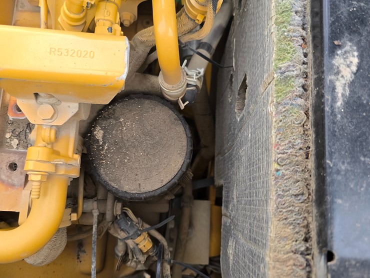 2014-deere-160g-lc-image-69