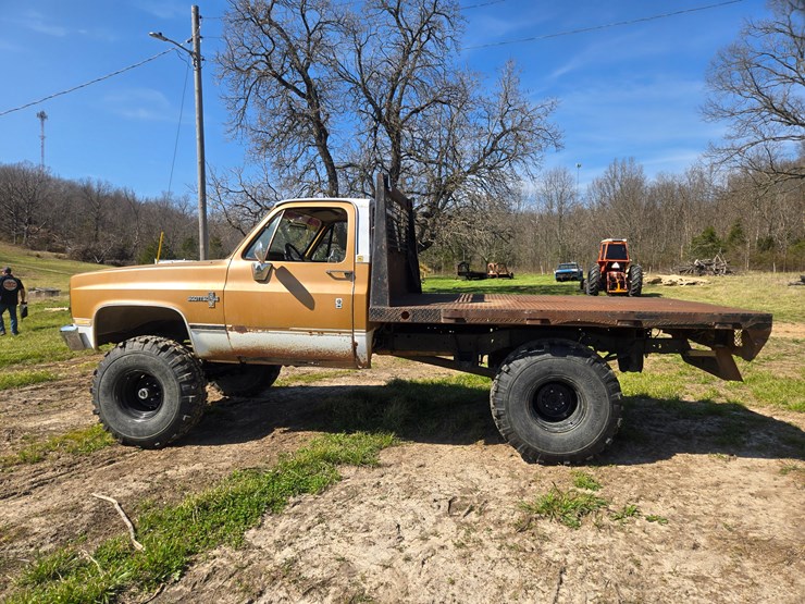 1984-chevrolet-k10-image-7