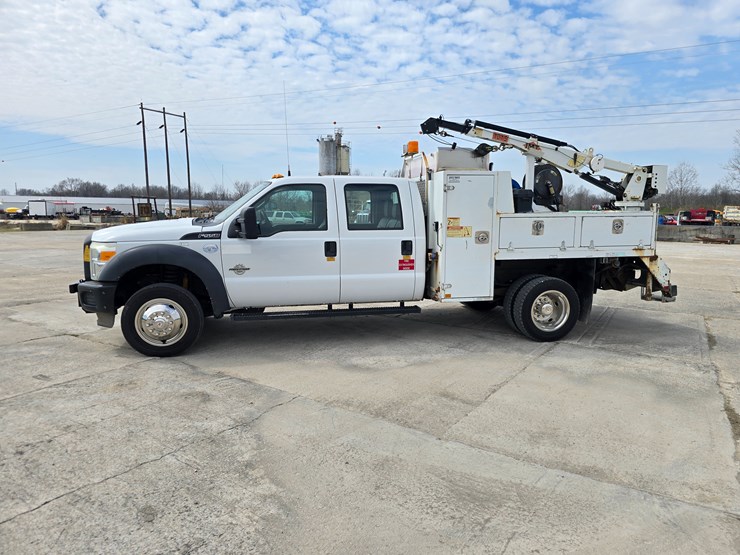 2013-ford-f550-image-3