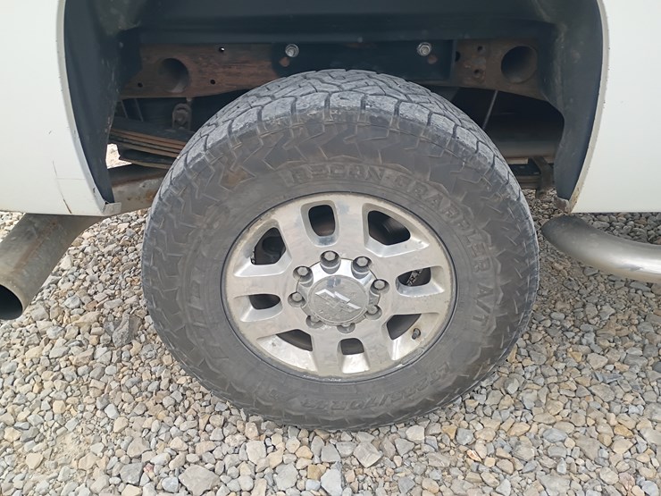 2013-chevrolet-2500-image-88