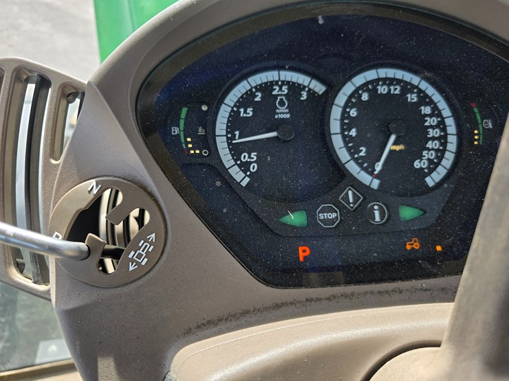 john-deere-6125r-image-63