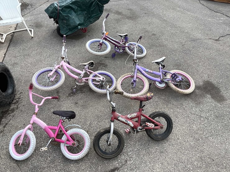 #7075-•-(5)-kid-bikes-(o3)-image-1