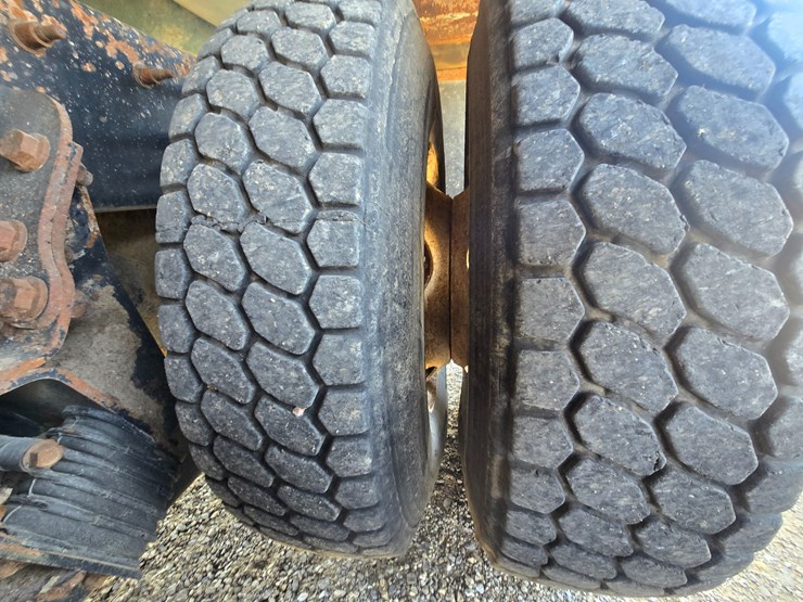 2013-international-workstar-7400-image-93