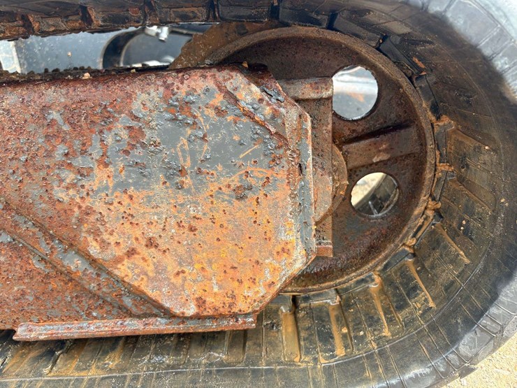 2007-bobcat-335-image-27