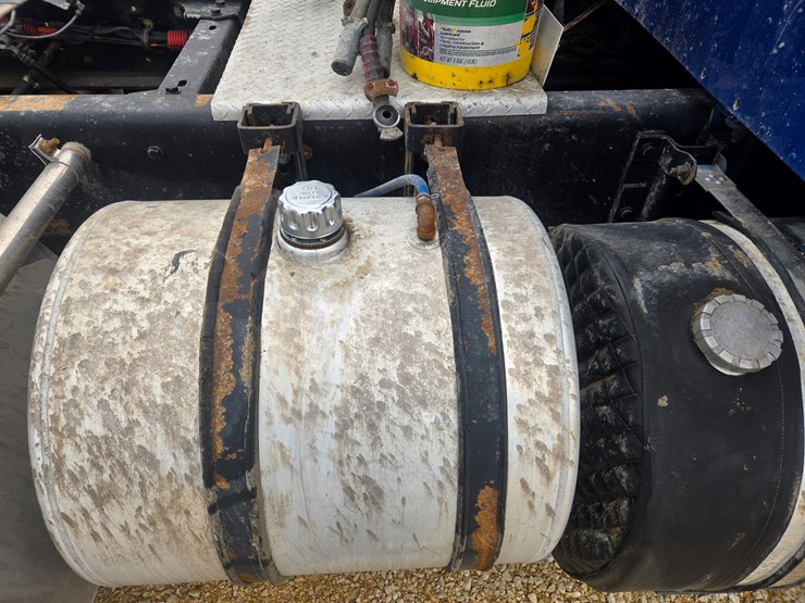 1999-kenworth-w900-image-100