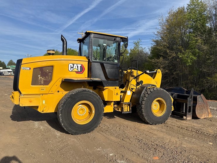 2021-caterpillar-926m-image-7