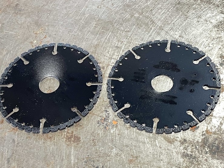 #2477-•-new-cutting-blades-for-a-cut-off-tool-(cw)-image-3