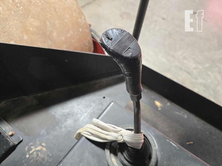 2011-dynapac-ca250d-ii-image-15