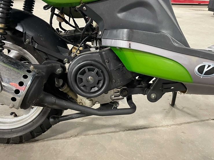 #1468-•-2011-taizhou-moped-(has-wi-title)-(d)-image-14