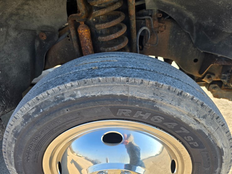 2016-ford-f550-image-75