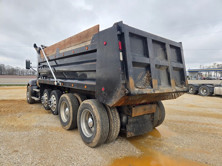 2014-kenworth-t660-image-14