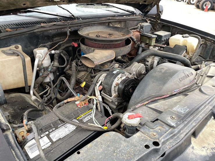 1995-gmc-1500-image-8