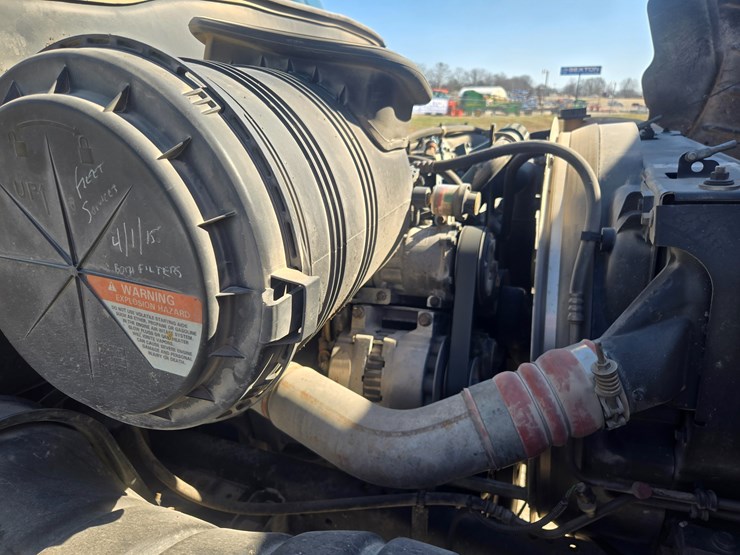 2007-international-durastar-4300-image-39