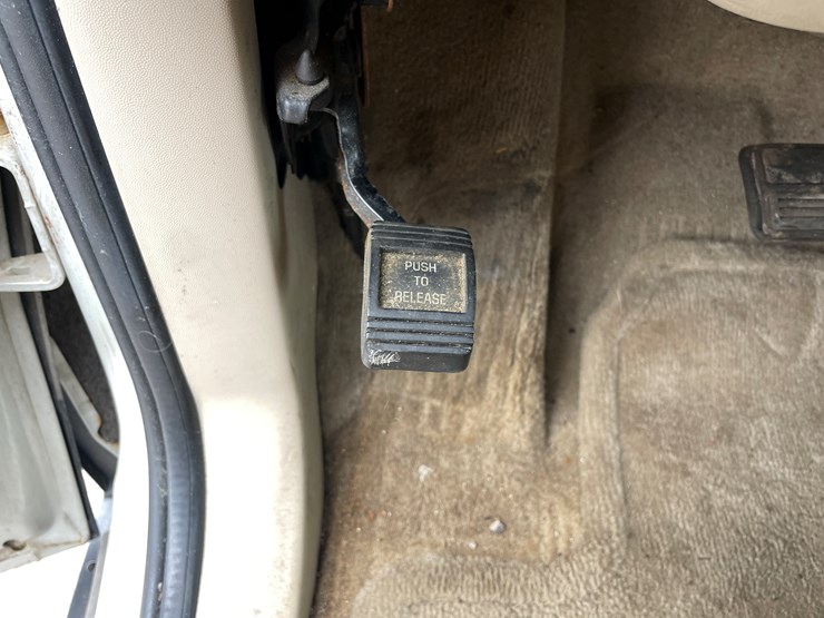 2004-buick-rendezvous-image-38