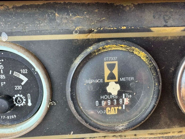 1999-caterpillar-d4c-image-18