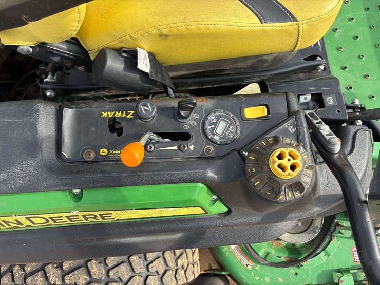 john-deere-z960m-image-11
