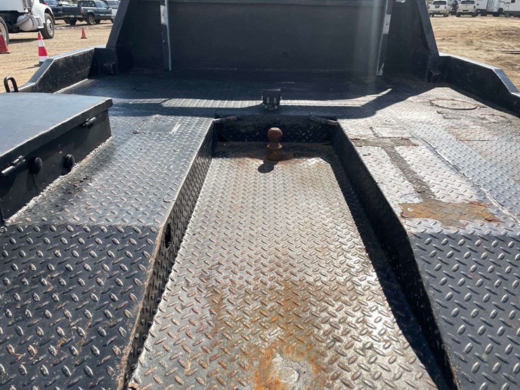 2006-dodge-ram-3500-image-15