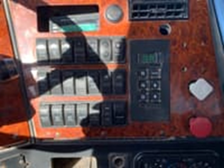 2012-western-star-4900-image-16