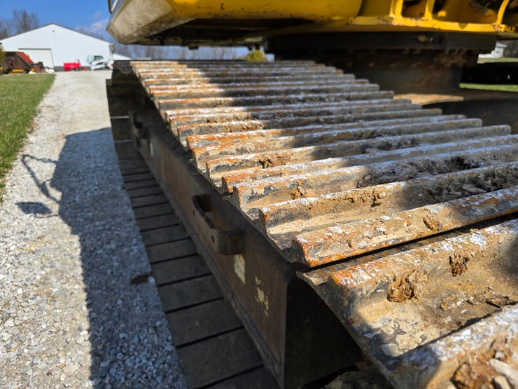 2013-komatsu-pc160-lc-image-48