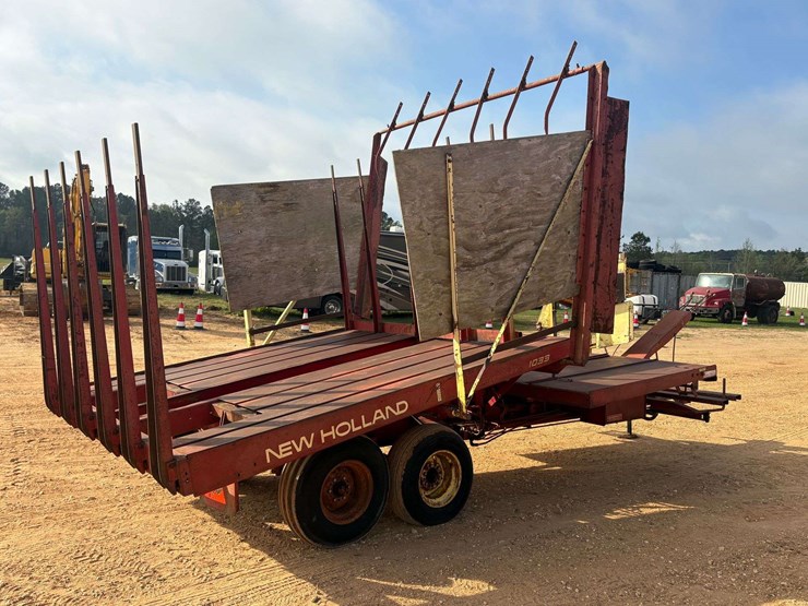 new-holland-1033-image-3