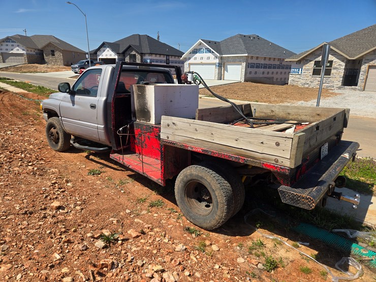 2000-dodge-ram-3500-image-9