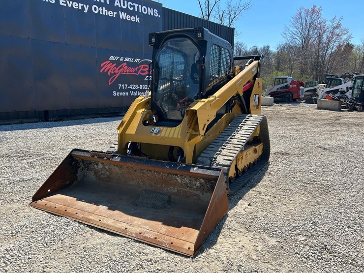 2023-caterpillar-299d3-xe-image-8