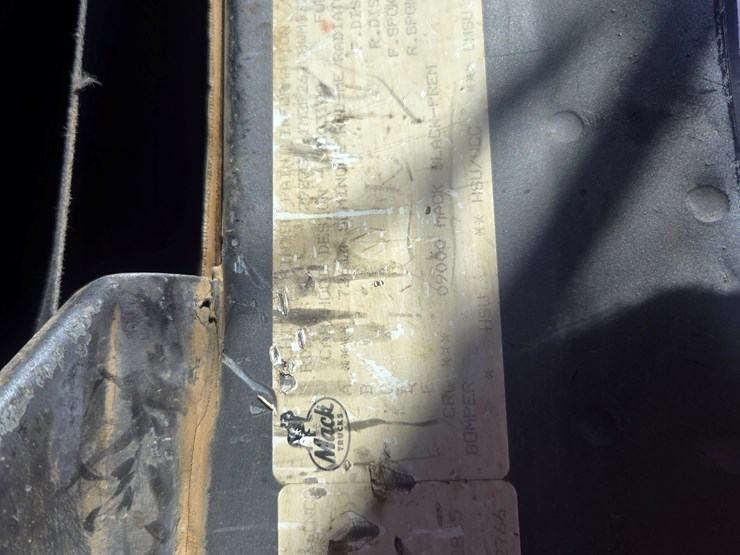 1998-mack-rd688s-image-68