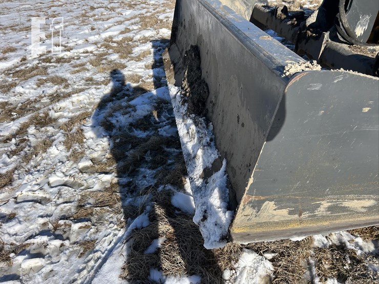 2000-case-570m-xt-image-28