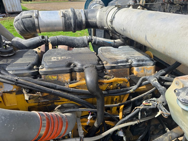 2007-kenworth-w900-image-34