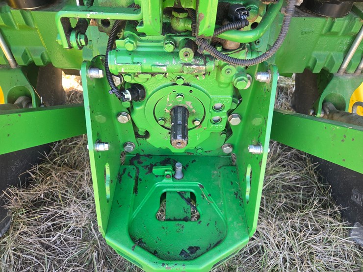 2019-john-deere-5100e-image-50