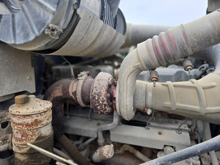 #22590-•-2007-mack-cv713-granite-roll-off-truck-image-33