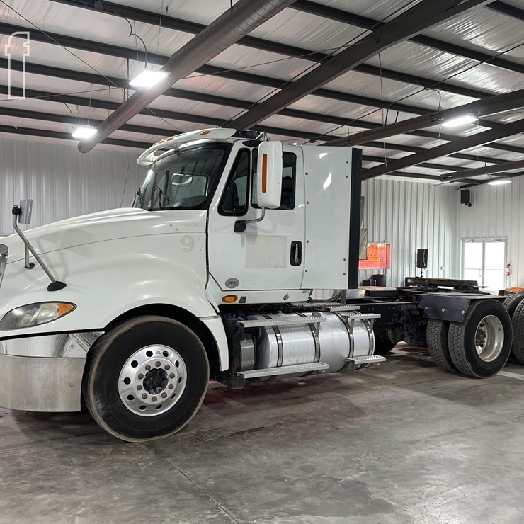 2017 INTERNATIONAL PROSTAR