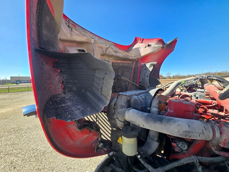 2014-international-prostar-image-40