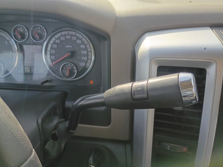 2012-dodge-1500-image-49