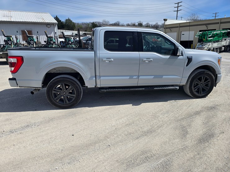 2022-ford-f150-image-12
