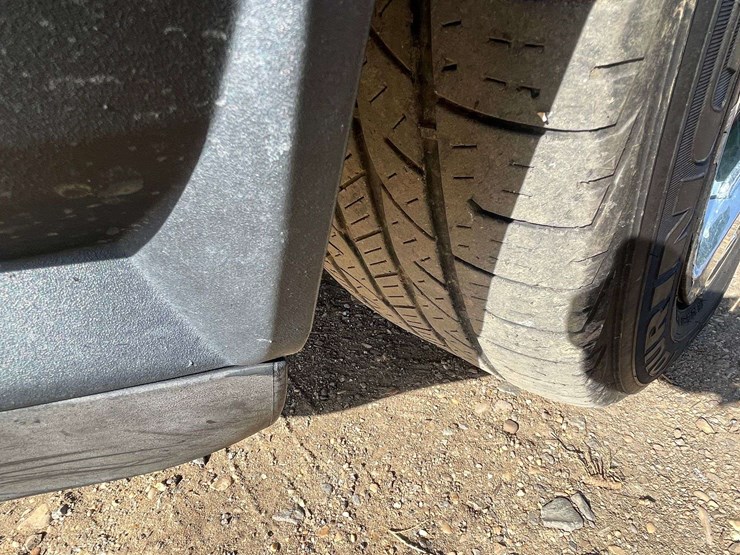 2011-cadillac-srx-image-20