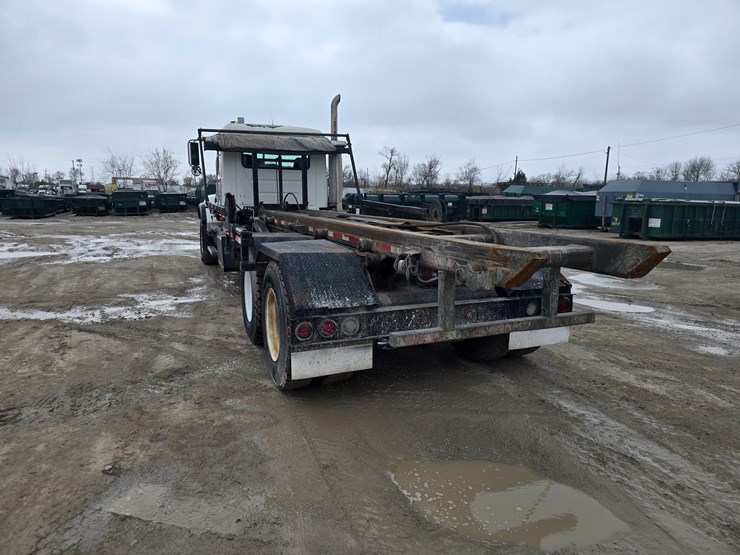 #22591-•-2007-mack-cv713-granite-roll-off-truck-image-8